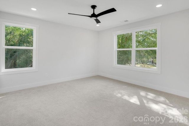 1402 N Modena Street, Gastonia, NC 28054
