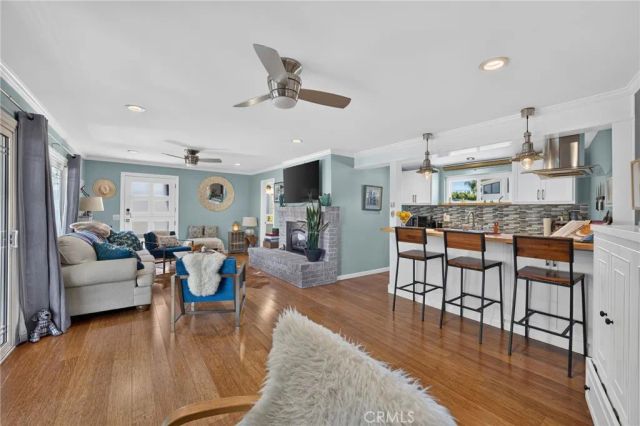 1697 Labrador, Costa Mesa, CA 92626
