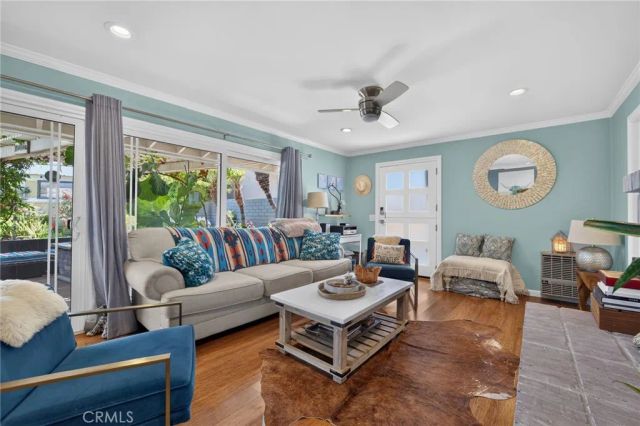 1697 Labrador, Costa Mesa, CA 92626