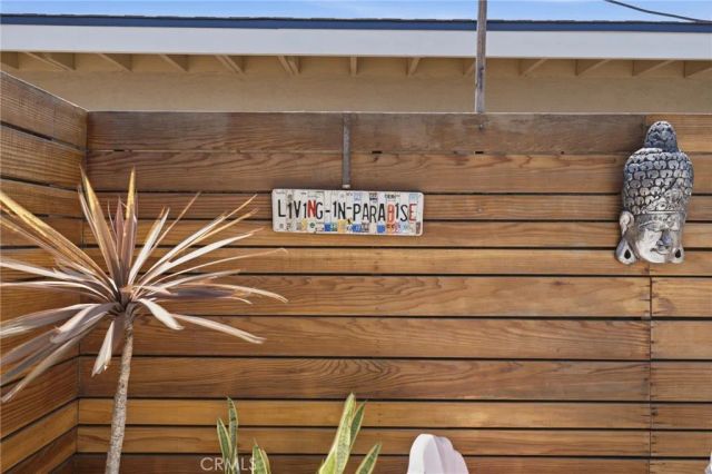1697 Labrador, Costa Mesa, CA 92626