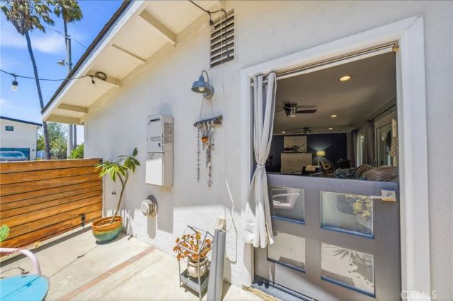 1697 Labrador, Costa Mesa, CA 92626