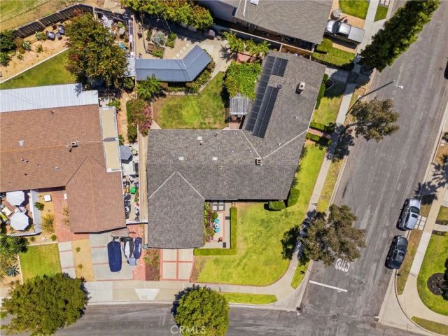 1697 Labrador, Costa Mesa, CA 92626