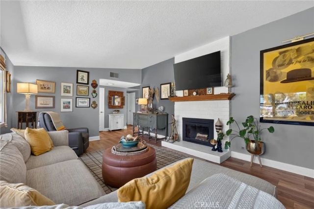 1697 Labrador, Costa Mesa, CA 92626