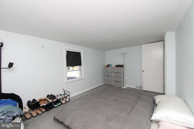 43 CHURCHILL RD, Cherry Hill, NJ 08034