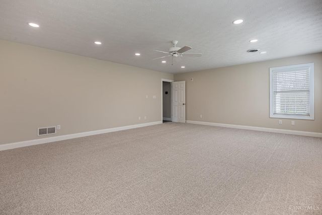 177 Kings Way, Union Twp, OH 45036