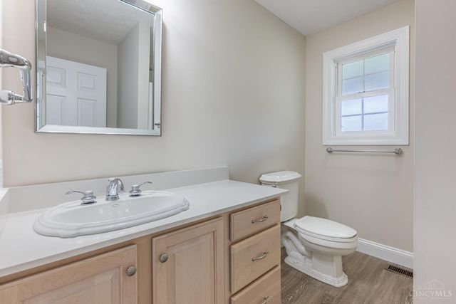 177 Kings Way, Union Twp, OH 45036