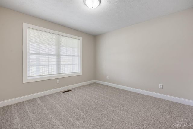 177 Kings Way, Union Twp, OH 45036