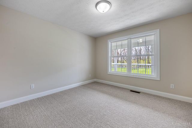177 Kings Way, Union Twp, OH 45036
