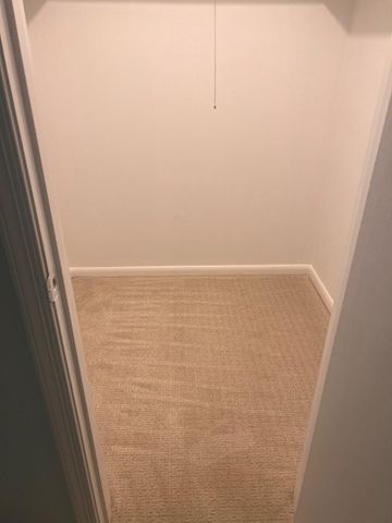 1716 PINE VALLEY DR, Vienna, VA 22182
