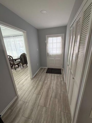 1716 PINE VALLEY DR, Vienna, VA 22182