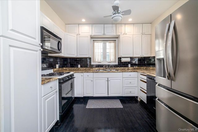 23 Arizona Avenue, Long Beach, NY 11561