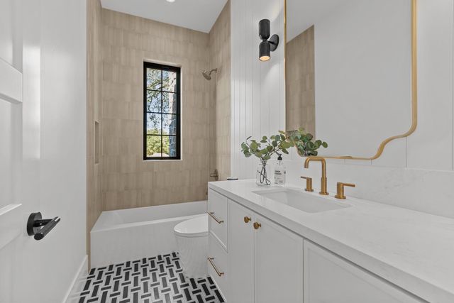 5548 Fetz Ln, Fair Oaks, CA 95628