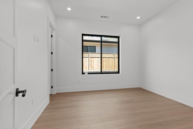 5548 Fetz Ln, Fair Oaks, CA 95628