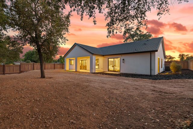 5548 Fetz Ln, Fair Oaks, CA 95628