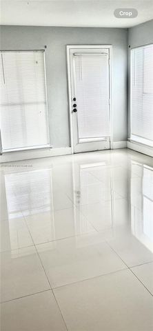 977 Riverside Dr 211, Coral Springs, FL 33071