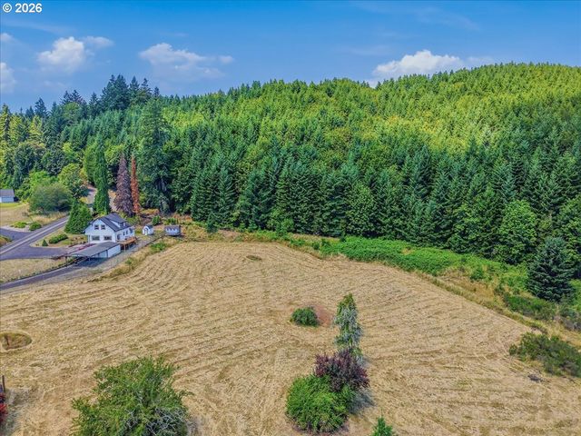32373 JP WEST Rd, Scappoose, OR 97056