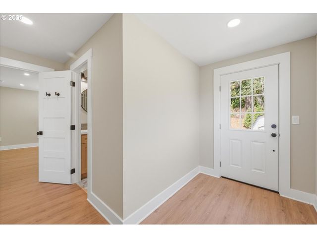 32373 JP WEST Rd, Scappoose, OR 97056