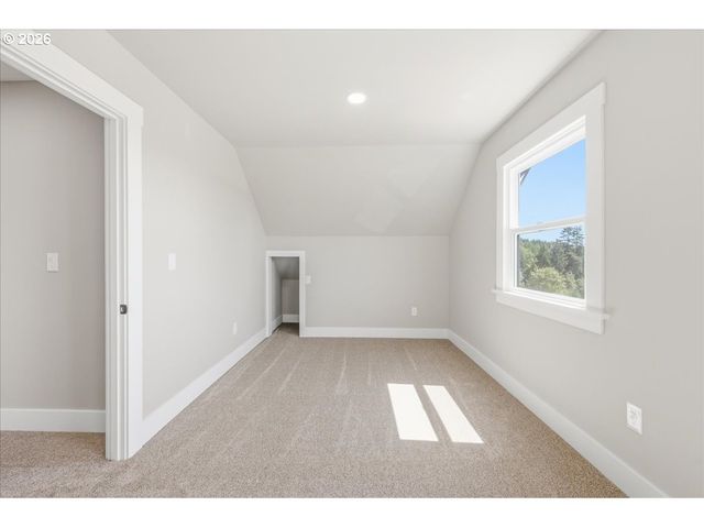 32373 JP WEST Rd, Scappoose, OR 97056