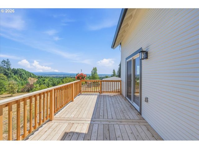 32373 JP WEST Rd, Scappoose, OR 97056
