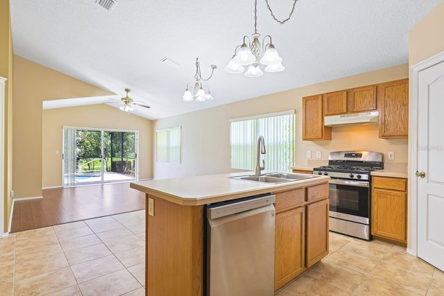 5726 TANAGERLAKE ROAD, Lithia, FL 33547