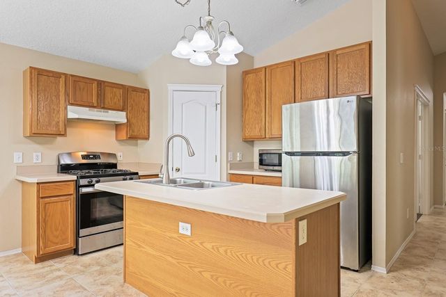 5726 TANAGERLAKE ROAD, Lithia, FL 33547