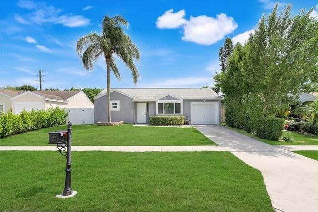 18905 CLOUD LAKE Circle, Boca Raton, FL 33496