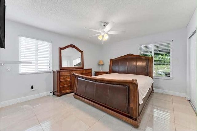 18905 CLOUD LAKE Circle, Boca Raton, FL 33496