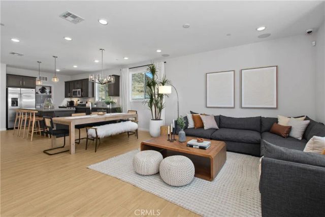 31672 Settlers Road, Winchester, CA 92596
