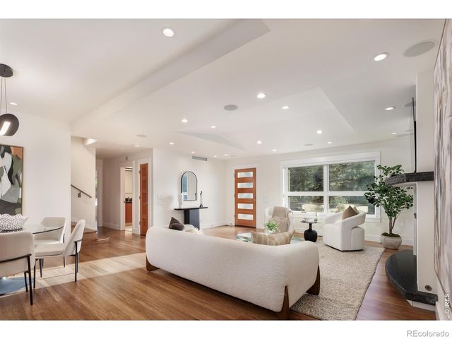 900 6th Street, Boulder, CO 80302