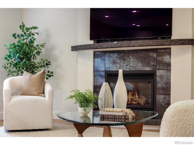 900 6th Street, Boulder, CO 80302
