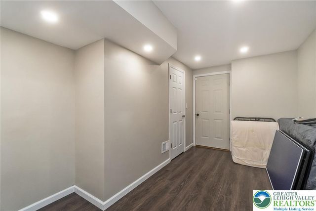 2760 Clark Place, Easton, PA 18040