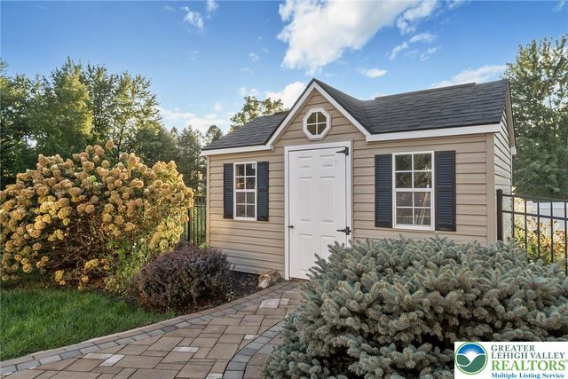 2760 Clark Place, Easton, PA 18040