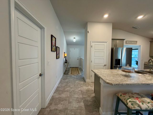 2106 Kylar Drive NW, Palm Bay, FL 32907