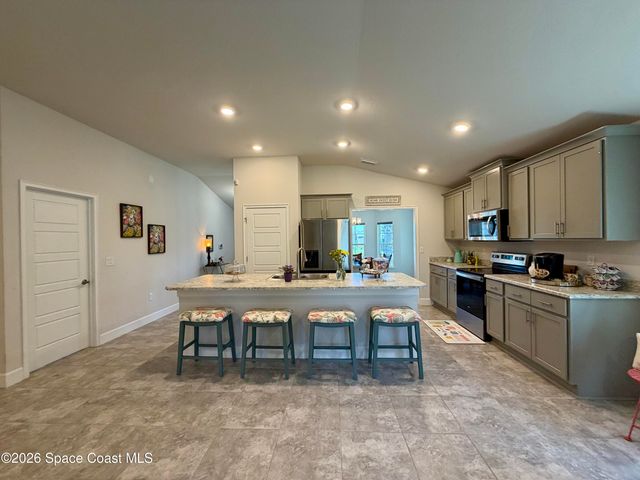 2106 Kylar Drive NW, Palm Bay, FL 32907