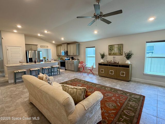 2106 Kylar Drive NW, Palm Bay, FL 32907