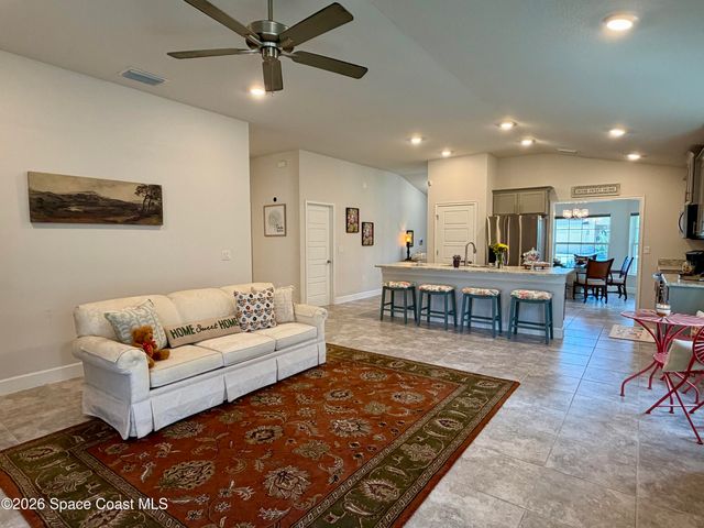 2106 Kylar Drive NW, Palm Bay, FL 32907