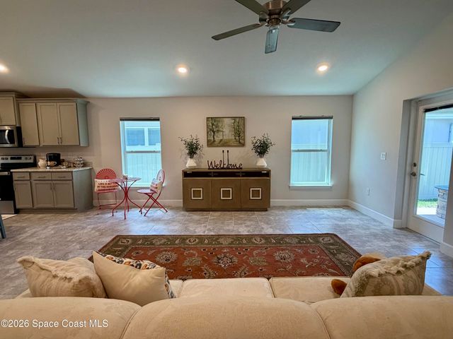 2106 Kylar Drive NW, Palm Bay, FL 32907