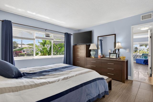 999 N Riverside Drive 2, Pompano Beach, FL 33062