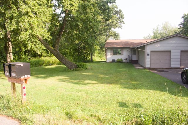 18118 Captive Lake Road, Garrison, MN 56450