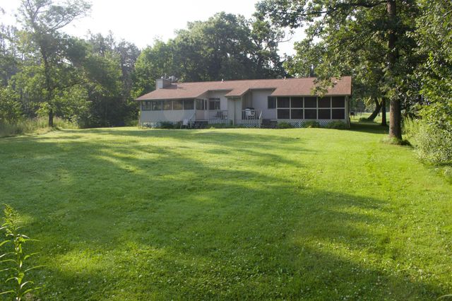 18118 Captive Lake Road, Garrison, MN 56450