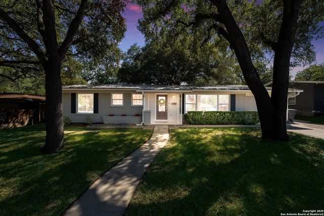 614 LARKWOOD DR, San Antonio, TX 78209