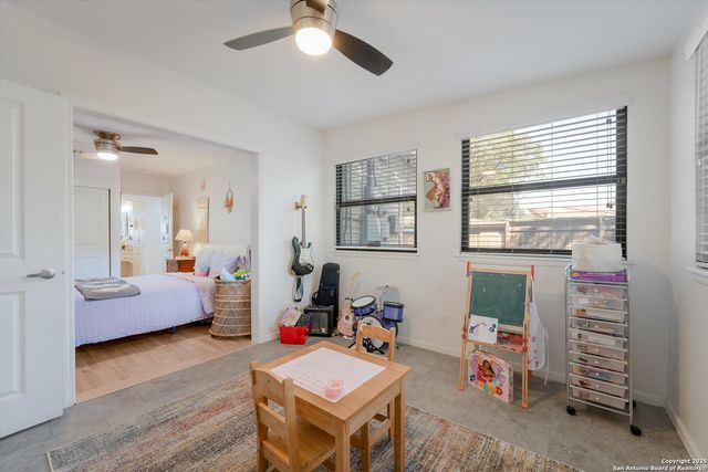 614 LARKWOOD DR, San Antonio, TX 78209