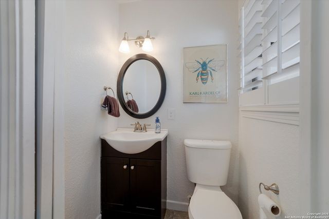 614 LARKWOOD DR, San Antonio, TX 78209