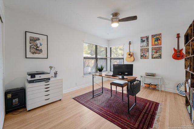 614 LARKWOOD DR, San Antonio, TX 78209