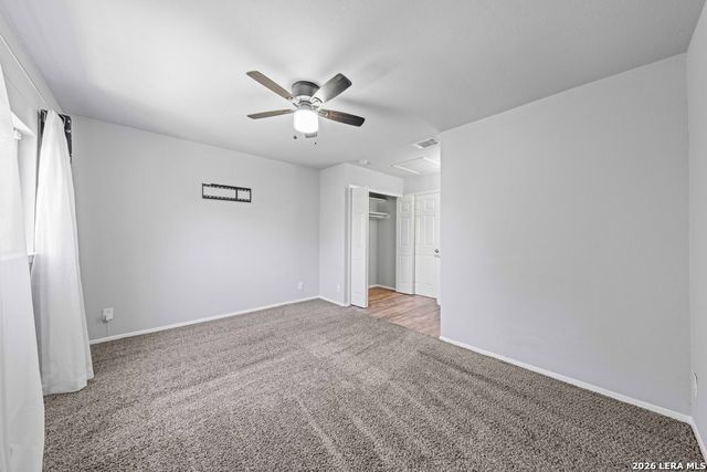 1815 Garys Park Street, San Antonio, TX 78247