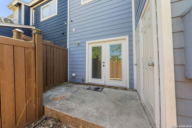 1815 Garys Park Street, San Antonio, TX 78247