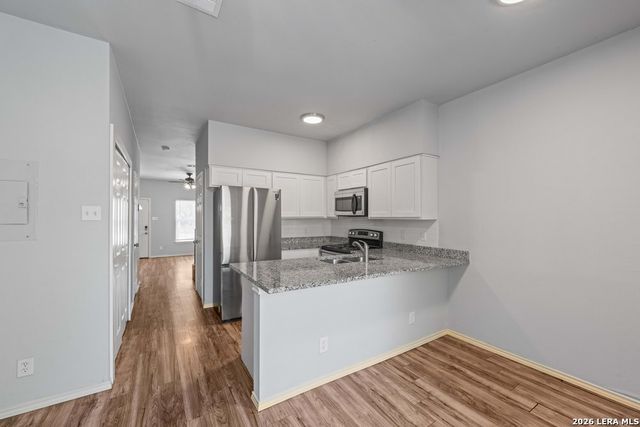 1815 Garys Park Street, San Antonio, TX 78247