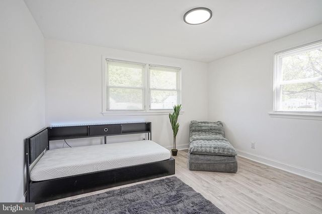 135 LEMMON AVE, Pemberton, NJ 08068