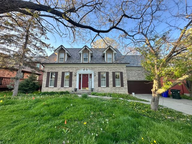 856 Bemis Road, Glen Ellyn, IL 60137