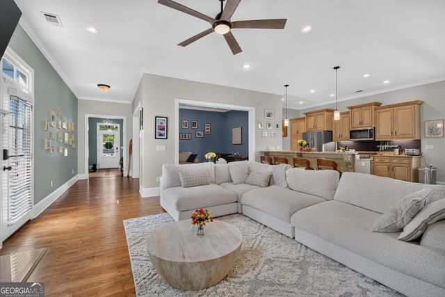 402 Leamington Lane, Macon, GA 31220